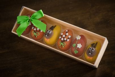 Marzipan Easter Eggs, 6 pcs.